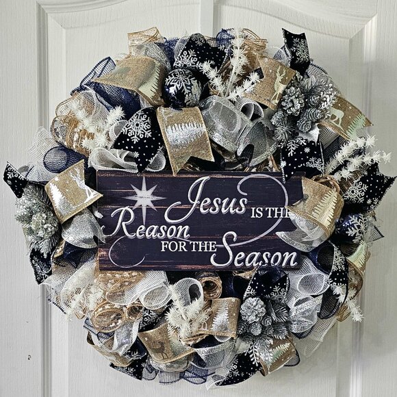 🌟 "Jesus Is the Reason for the Season" Christmas Wreath ✨ - Picture 1 of 5